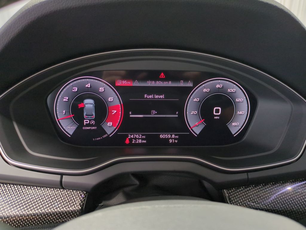Thumbnail: 2023 Audi SQ5 - 15