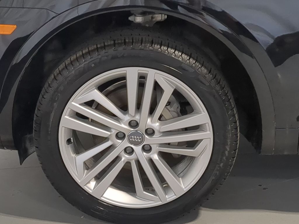Thumbnail: 2018 Audi Q5 - 7