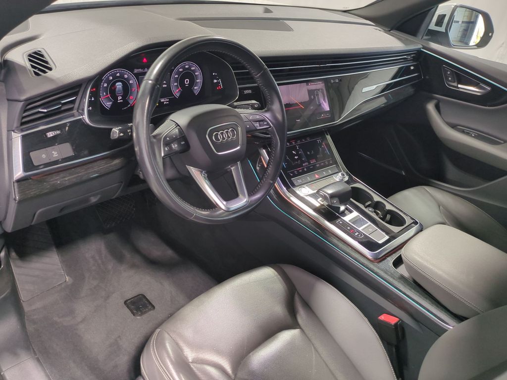 Thumbnail: 2019 Audi Q8 - 2