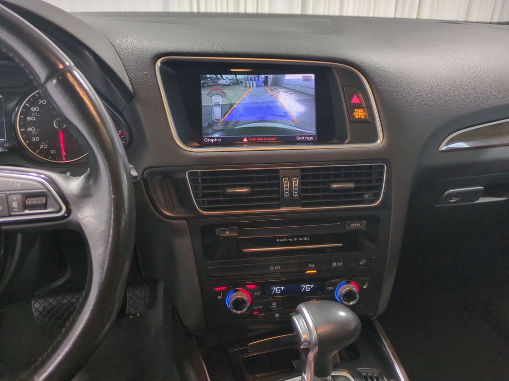 Thumbnail: 2016 Audi Q5 - 14