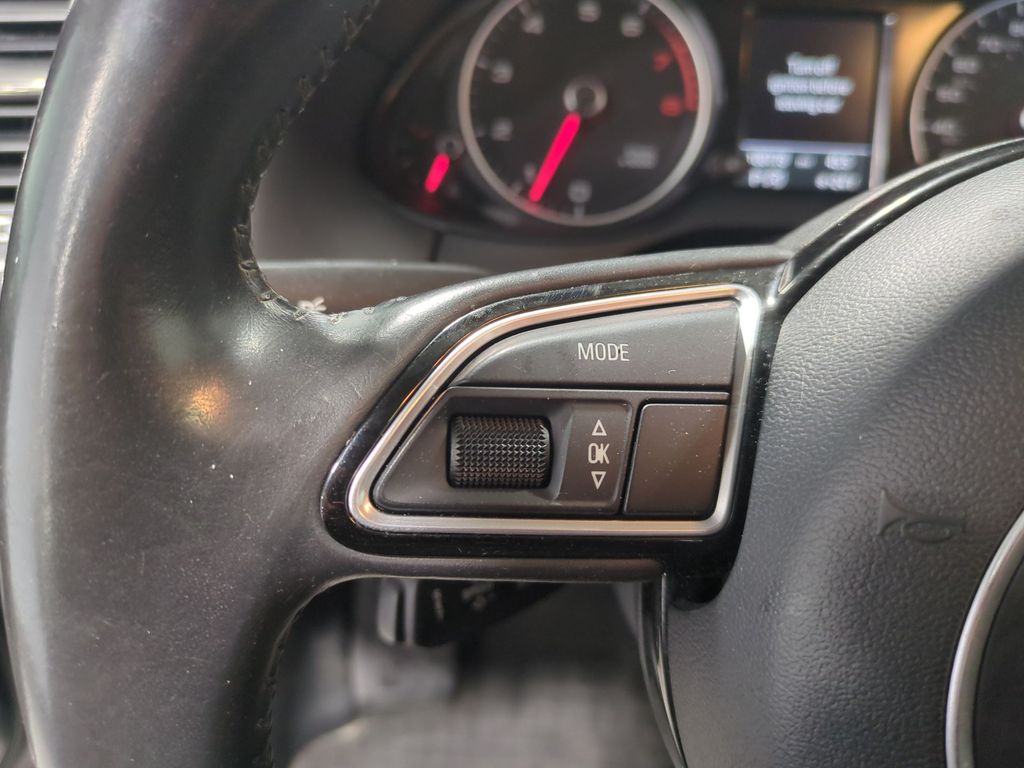 Thumbnail: 2016 Audi Q5 - 30