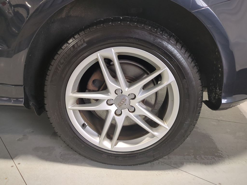 Thumbnail: 2016 Audi Q5 - 8