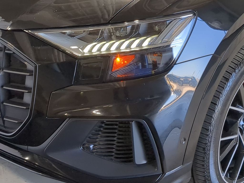 Thumbnail: 2023 Audi Q8 - 24