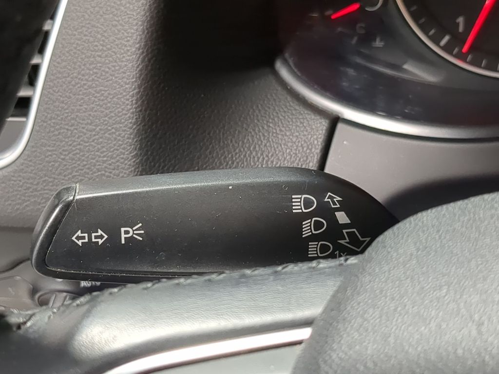 Thumbnail: 2016 Audi Q5 - 16