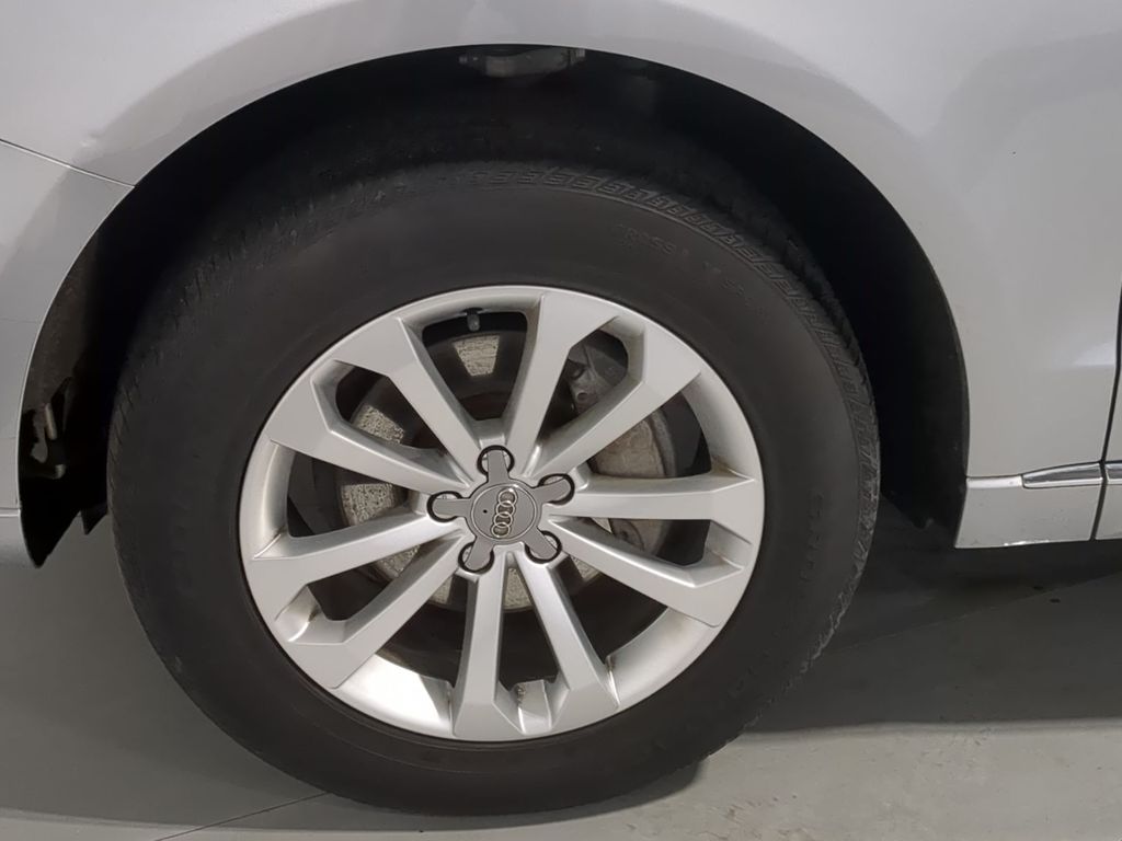 Thumbnail: 2016 Audi Q5 - 8