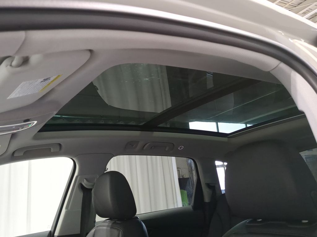 Thumbnail: 2022 Audi Q7 - 28