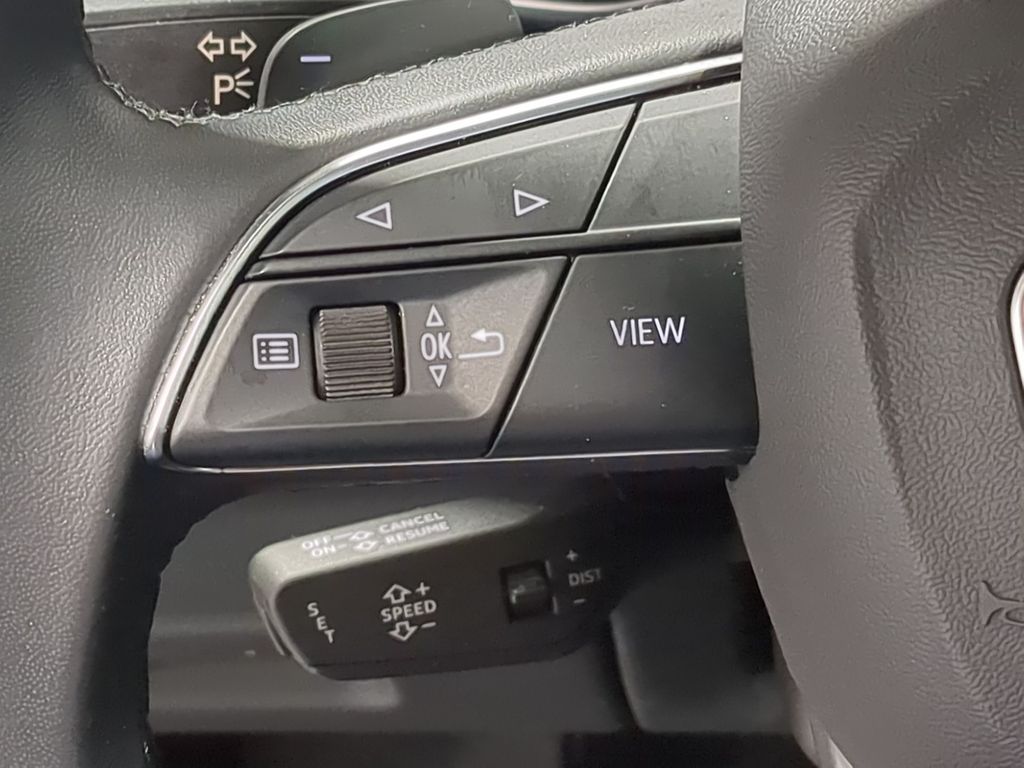 Thumbnail: 2022 Audi Q7 - 30