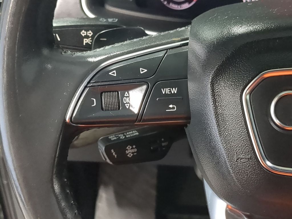 Thumbnail: 2018 Audi Q7 - 29