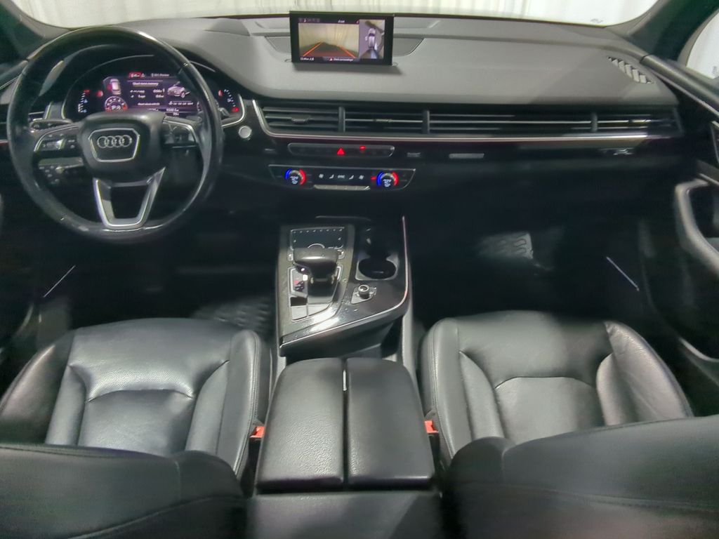 Thumbnail: 2018 Audi Q7 - 9