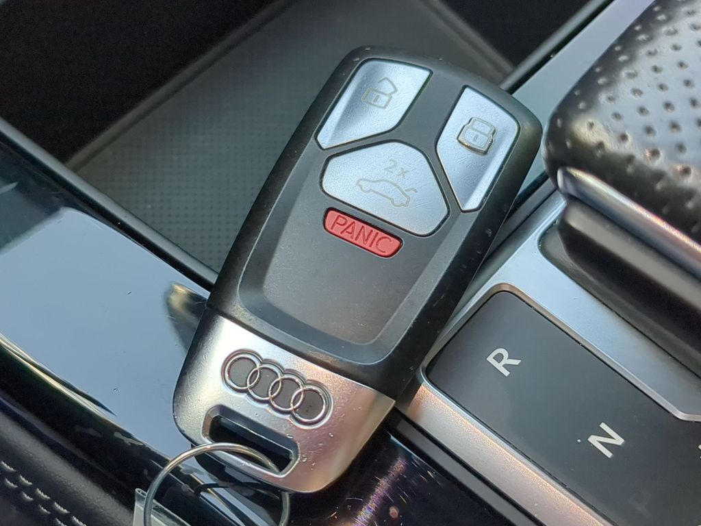 Thumbnail: 2021 Audi S5 - 33