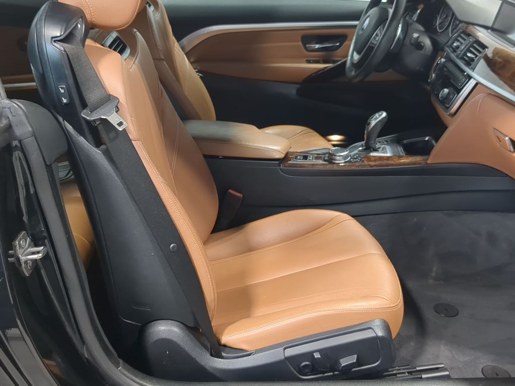 Thumbnail: 2015 BMW 4 Series - 27
