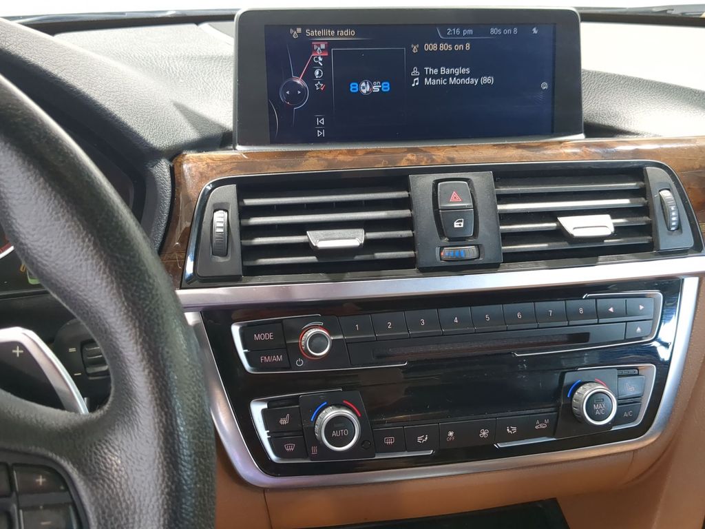 Thumbnail: 2015 BMW 4 Series - 14
