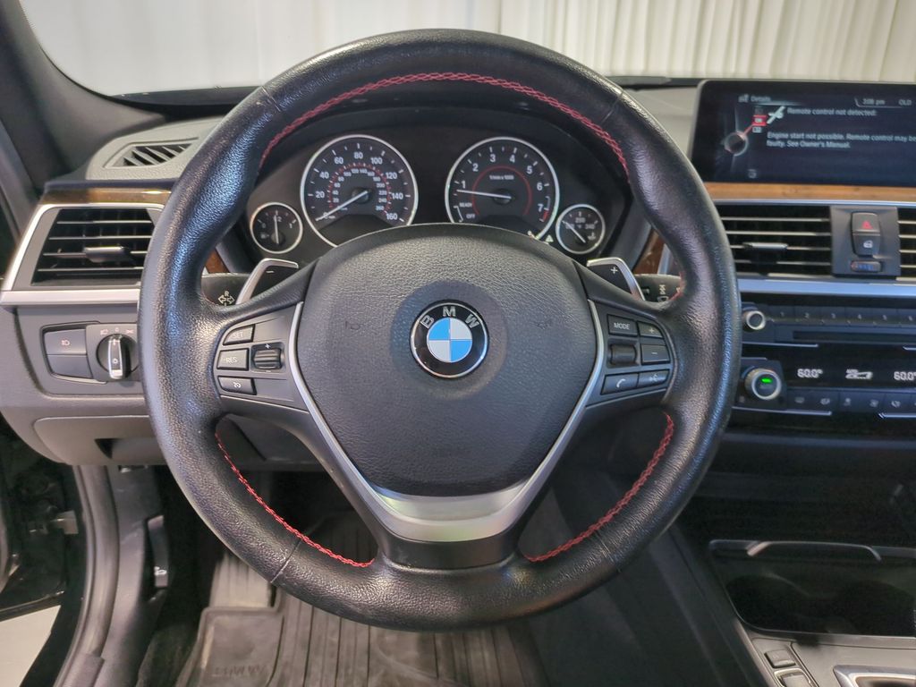 Thumbnail: 2016 BMW 3 Series - 13
