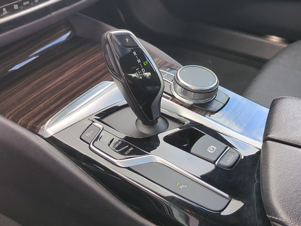 Thumbnail: 2019 BMW 5 Series - 36