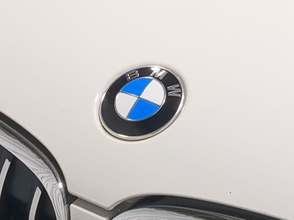 Thumbnail: 2017 BMW X1 - 6
