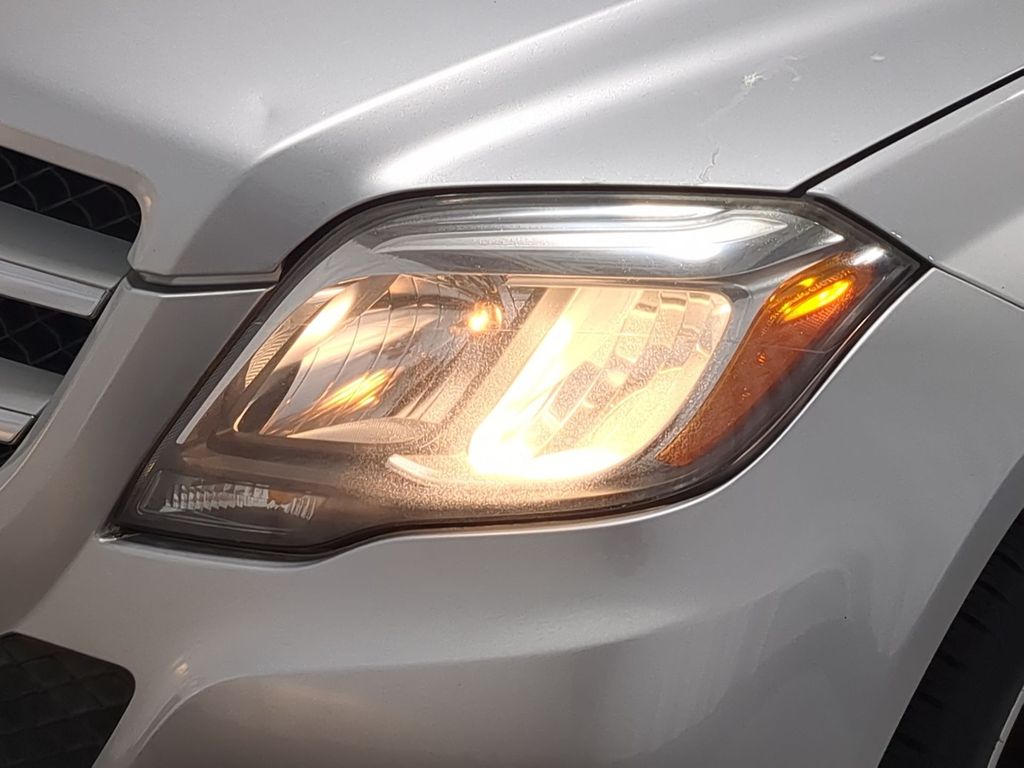 Thumbnail: 2014 Mercedes-Benz GLK - 24