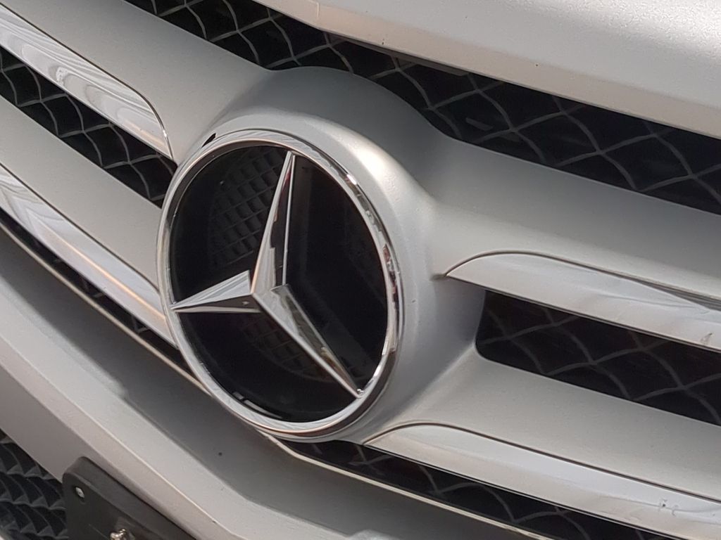 Thumbnail: 2014 Mercedes-Benz GLK - 6