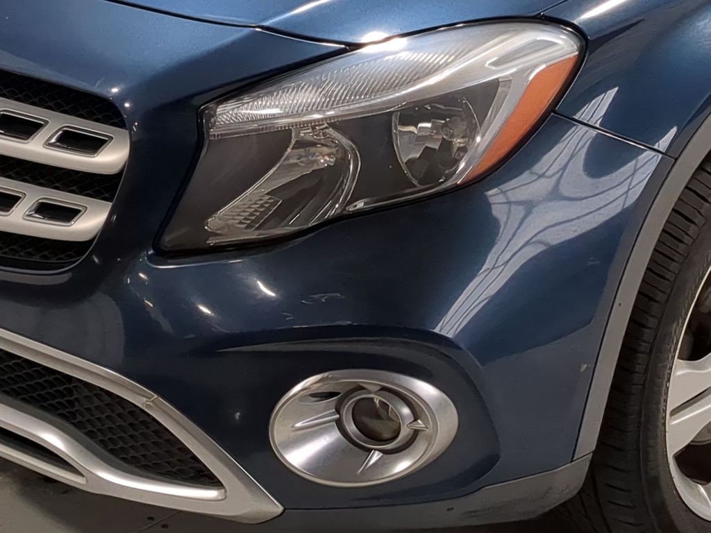 Thumbnail: 2019 Mercedes-Benz GLA - 23