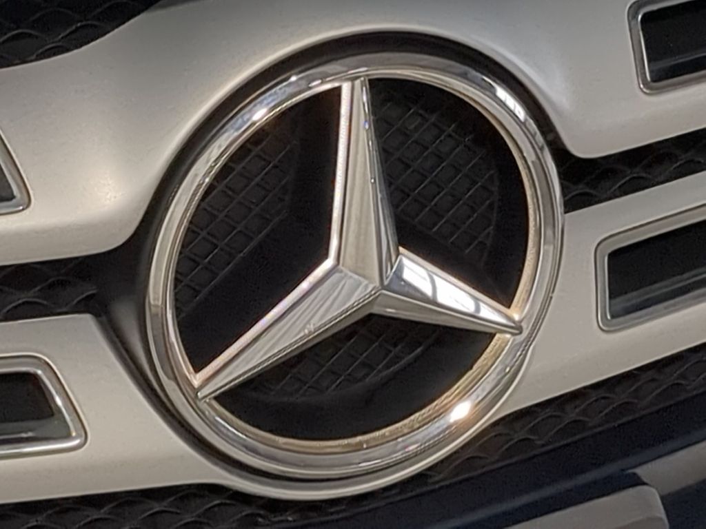 Thumbnail: 2019 Mercedes-Benz GLA - 7
