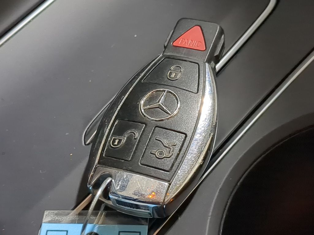 Thumbnail: 2019 Mercedes-Benz GLA - 33