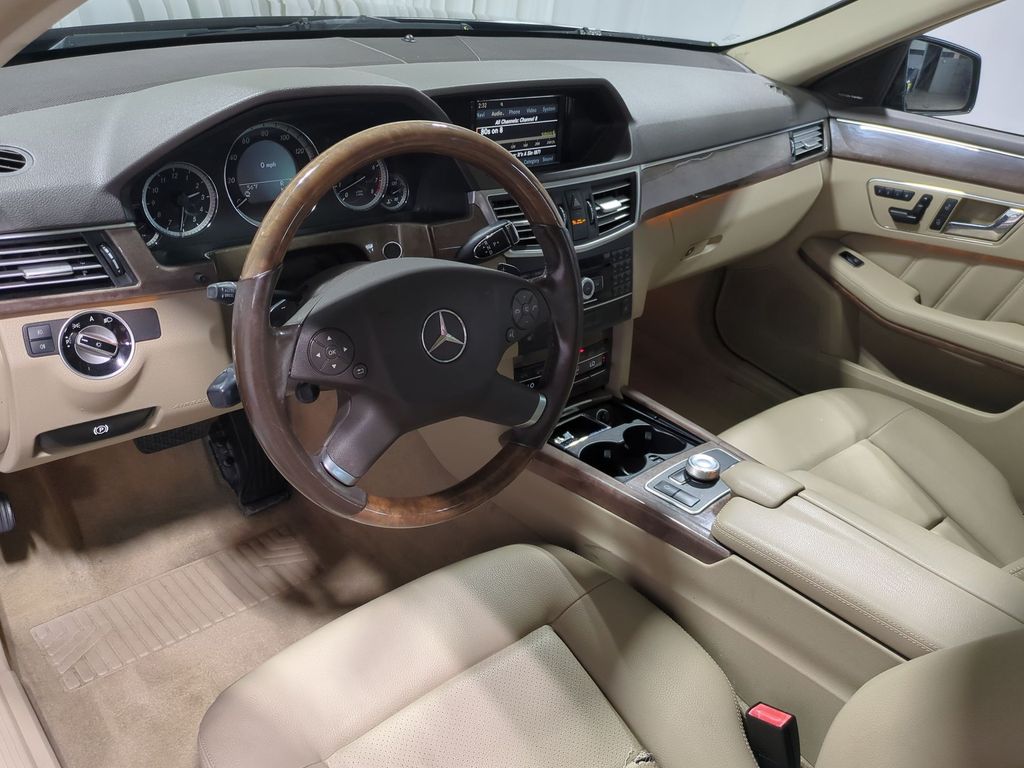 Thumbnail: 2011 Mercedes-Benz E-Class - 2