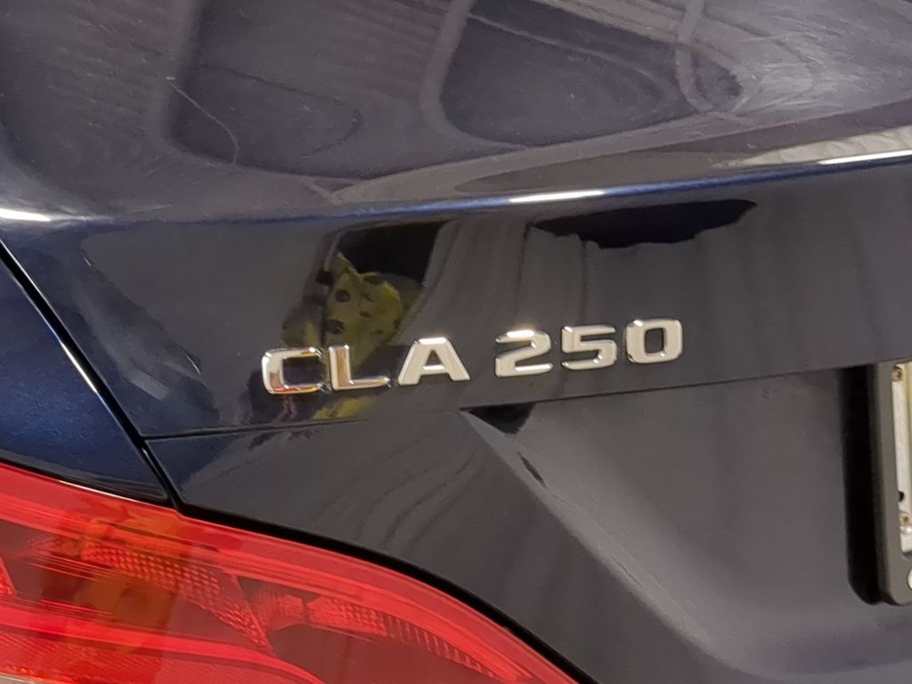 Thumbnail: 2018 Mercedes-Benz CLA - 25