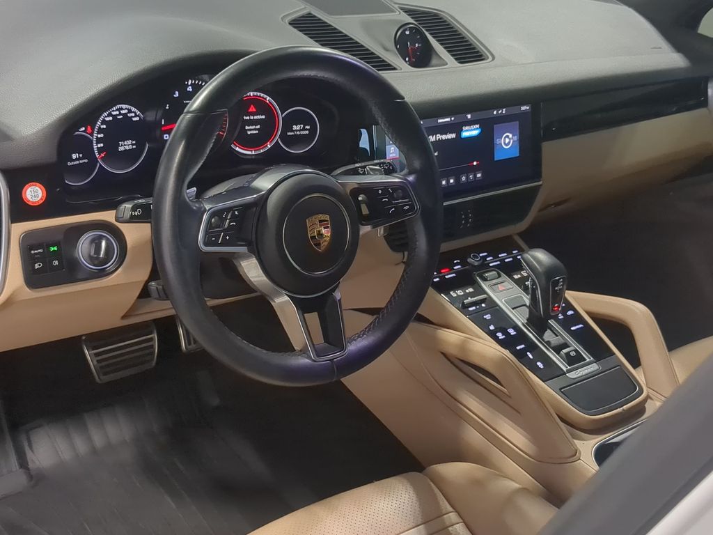 Thumbnail: 2019 Porsche Cayenne - 2
