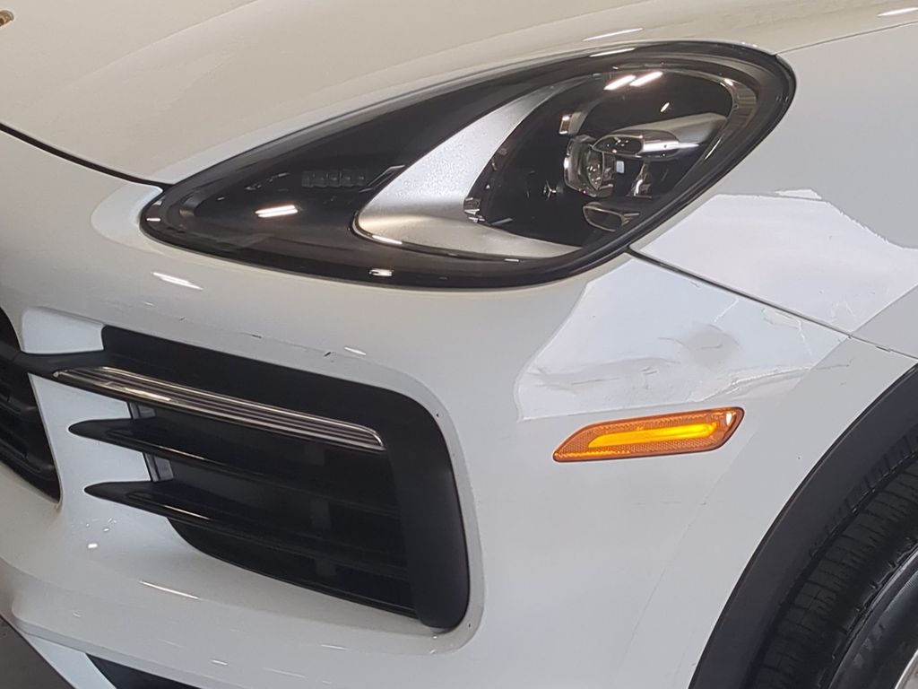 Thumbnail: 2019 Porsche Cayenne - 23