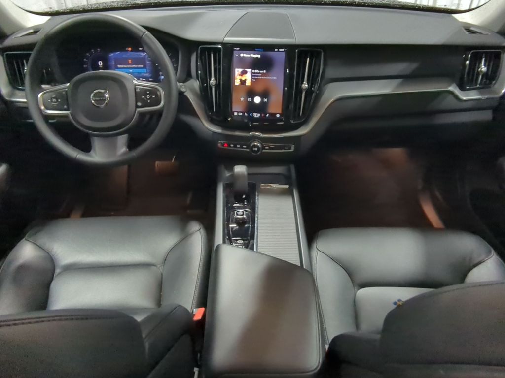 Thumbnail: 2024 Volvo XC60 - 9