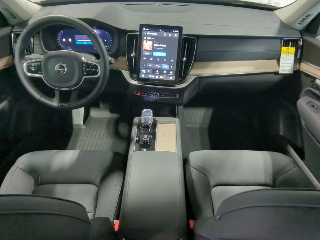 Thumbnail: 2026 Volvo XC90 - 8