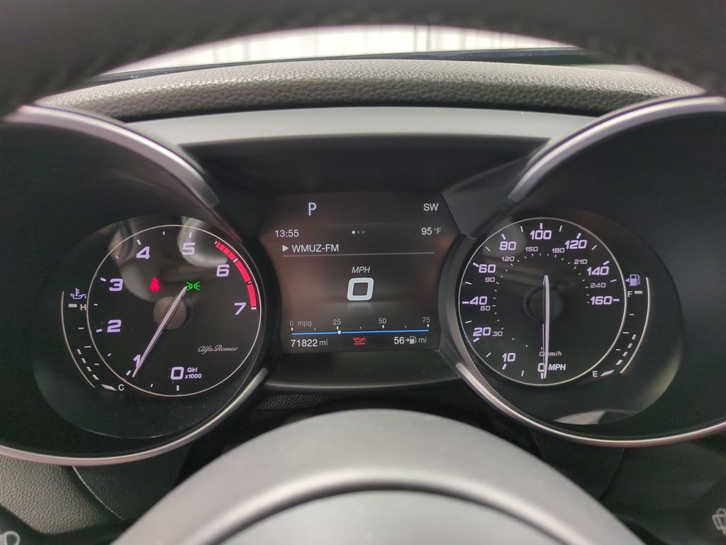 Thumbnail: 2018 Alfa Romeo Giulia - 16
