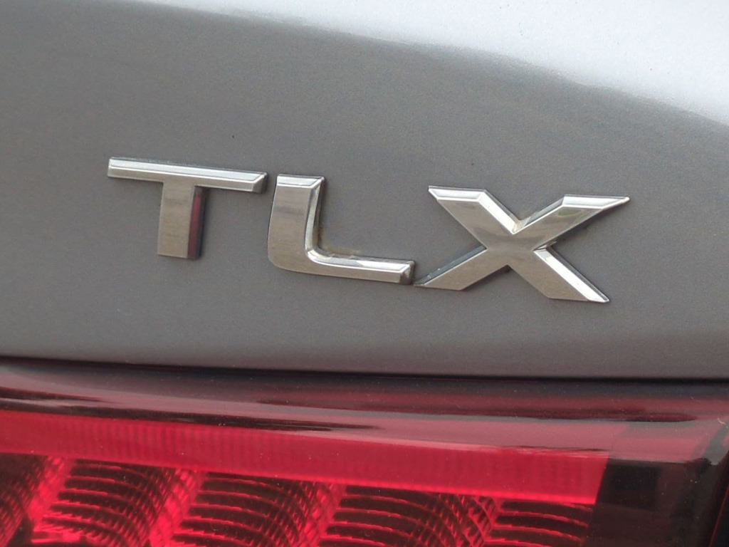 Thumbnail: 2015 Acura TLX - 23