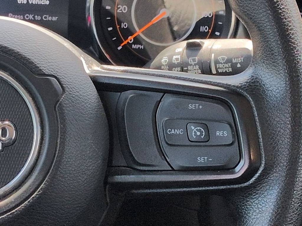 Thumbnail: 2019 Jeep Wrangler - 29