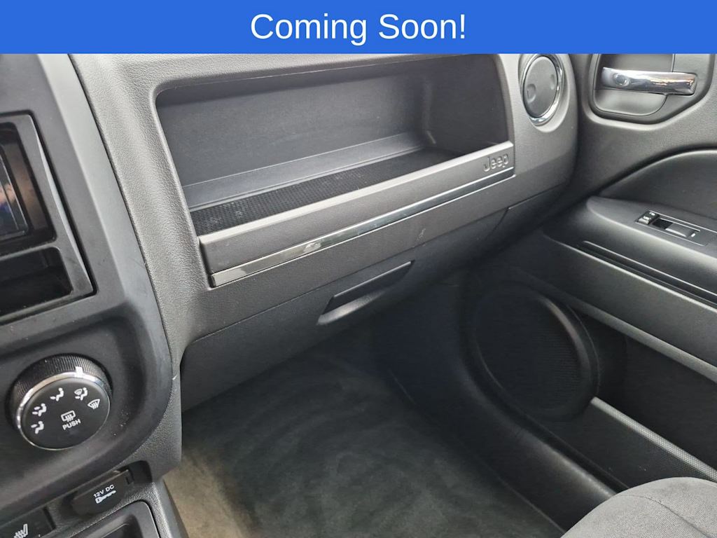 Thumbnail: 2016 Jeep Patriot - 35