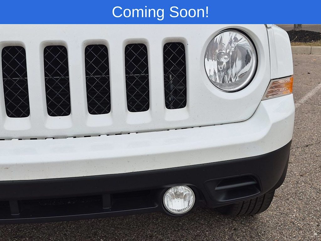 Thumbnail: 2016 Jeep Patriot - 7