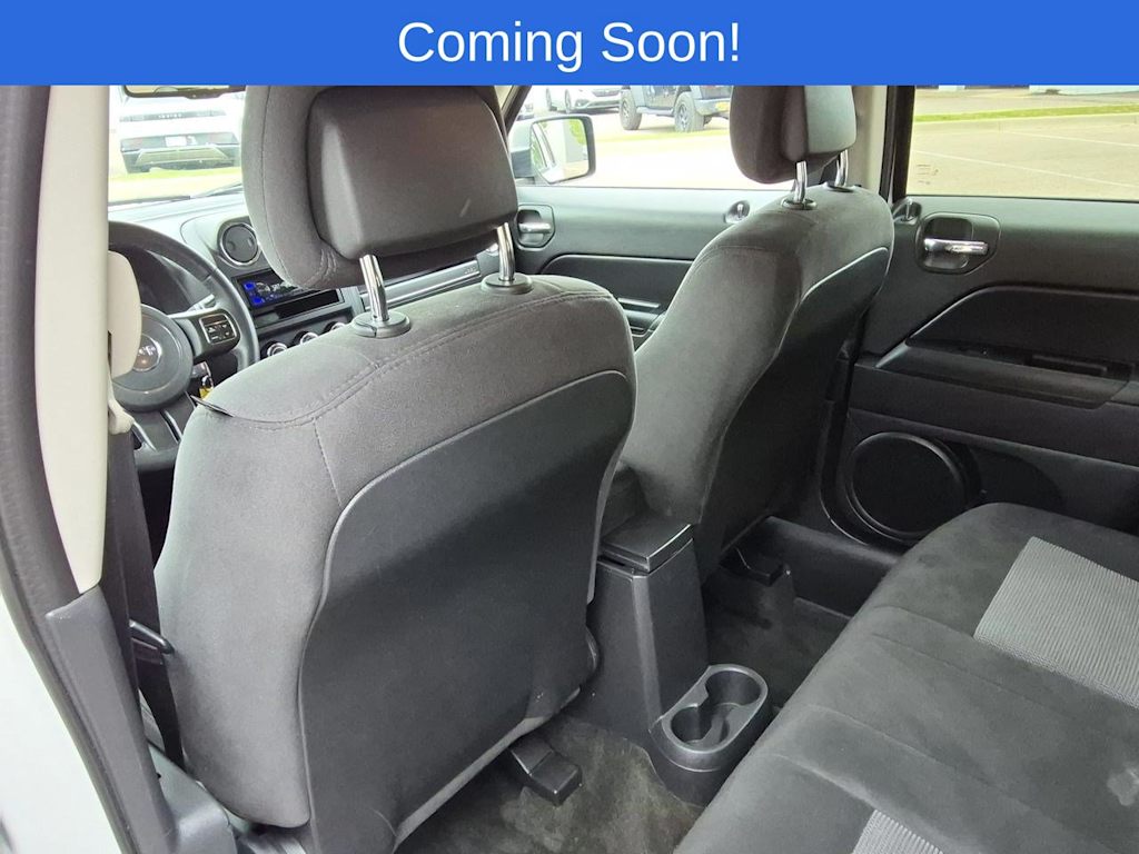 Thumbnail: 2016 Jeep Patriot - 13