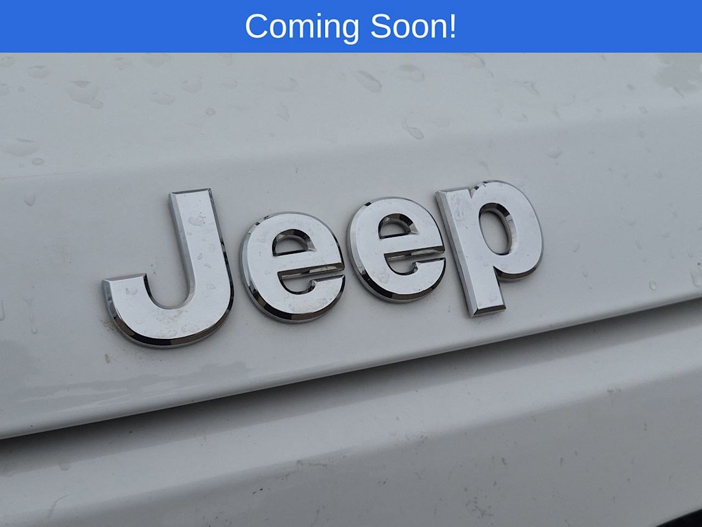 Thumbnail: 2016 Jeep Patriot - 23