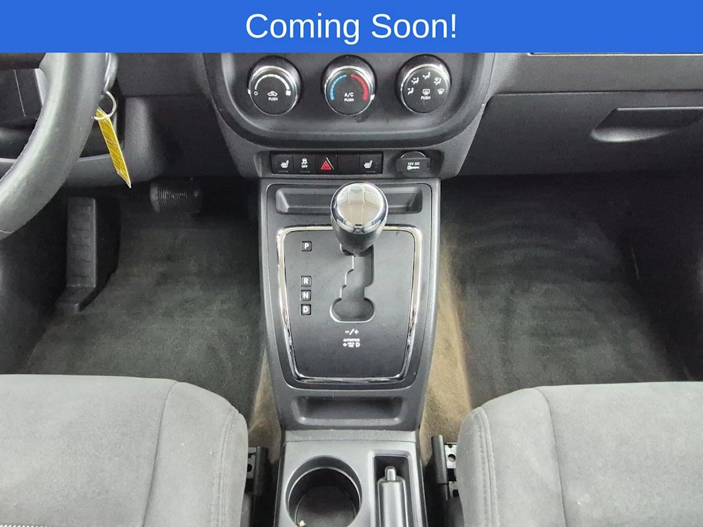 Thumbnail: 2016 Jeep Patriot - 15