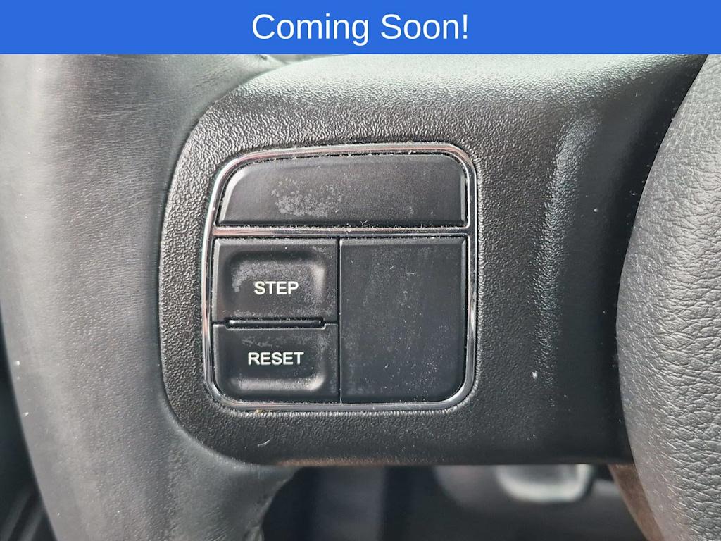 Thumbnail: 2016 Jeep Patriot - 29