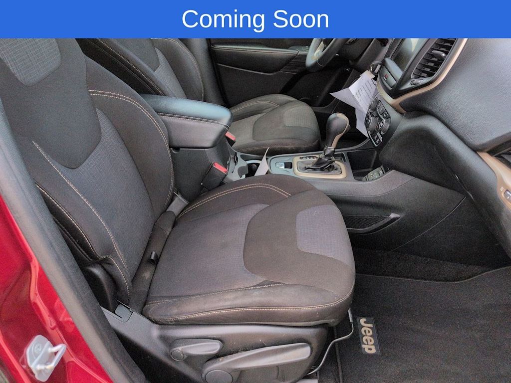 Thumbnail: 2015 Jeep Cherokee - 12