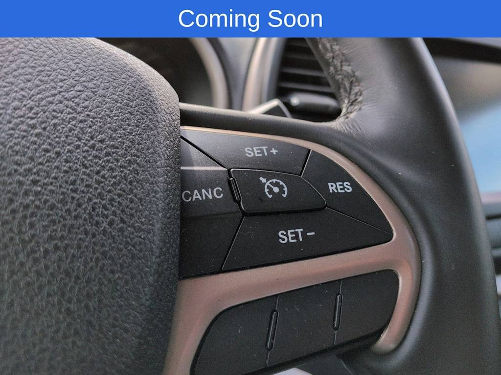 Thumbnail: 2015 Jeep Cherokee - 27