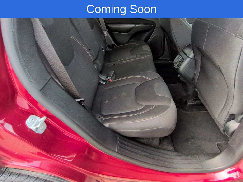 Thumbnail: 2015 Jeep Cherokee - 25