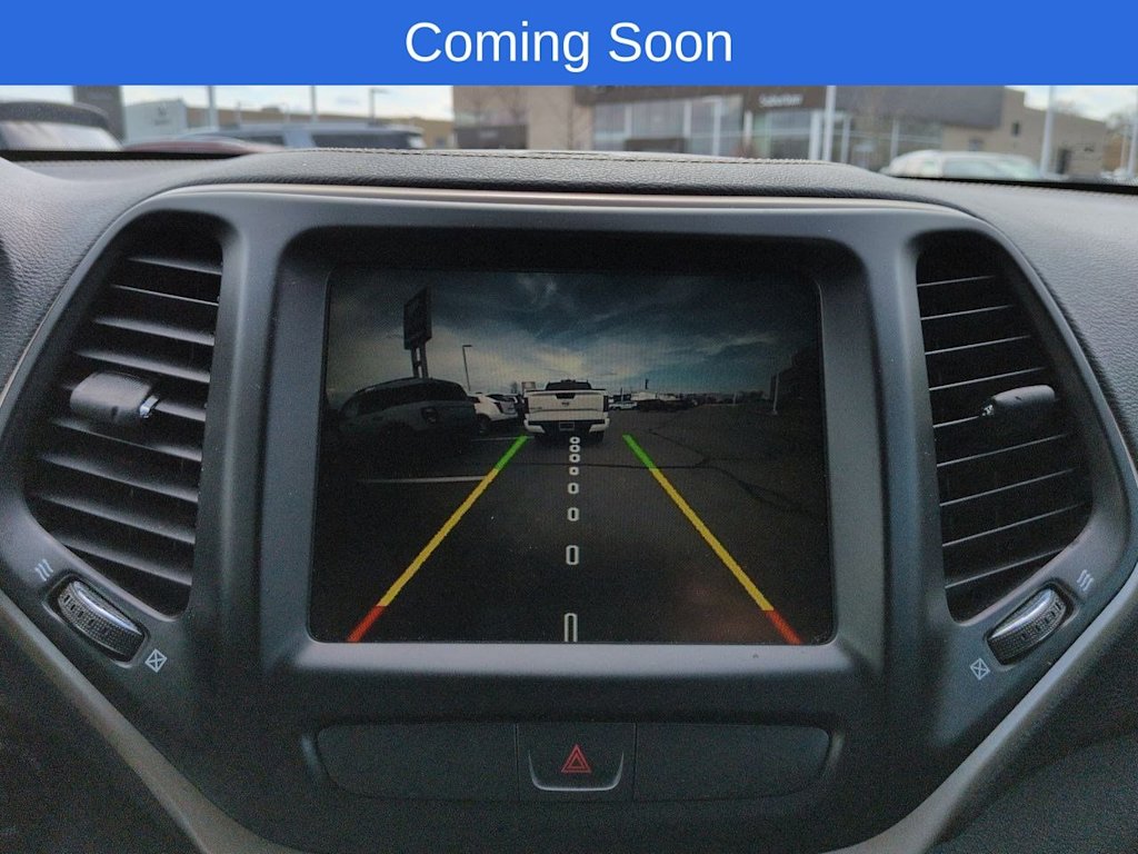 Thumbnail: 2015 Jeep Cherokee - 30