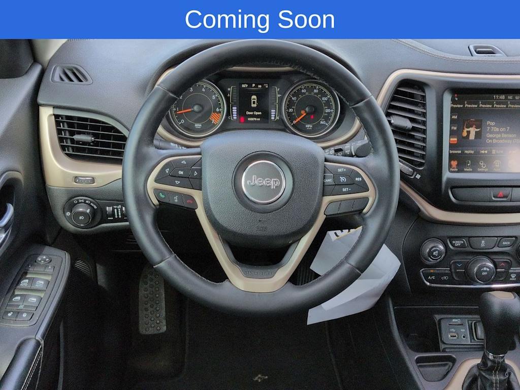 Thumbnail: 2015 Jeep Cherokee - 14