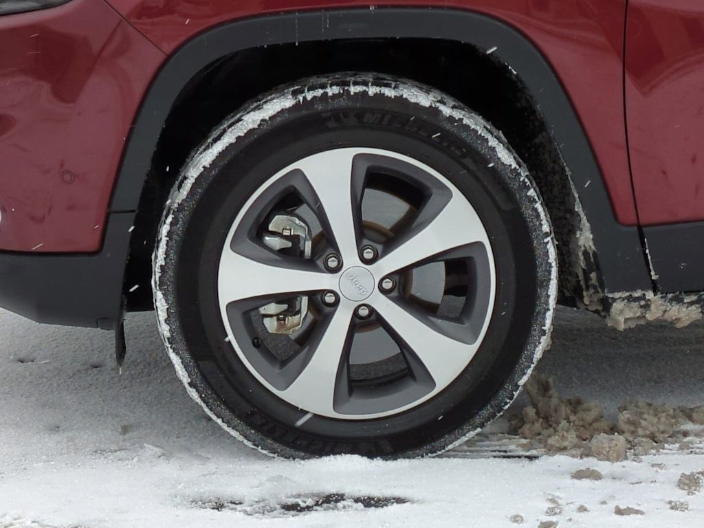 Thumbnail: 2021 Jeep Cherokee - 8