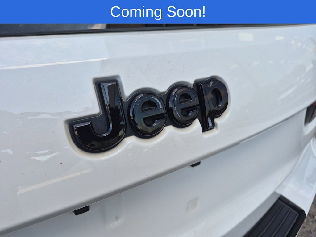 Thumbnail: 2018 Jeep Grand Cherokee - 7