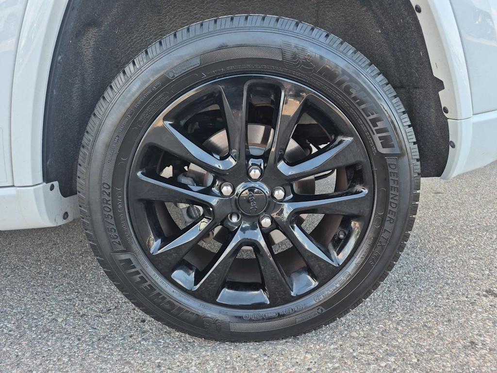 Thumbnail: 2018 Jeep Grand Cherokee - 8