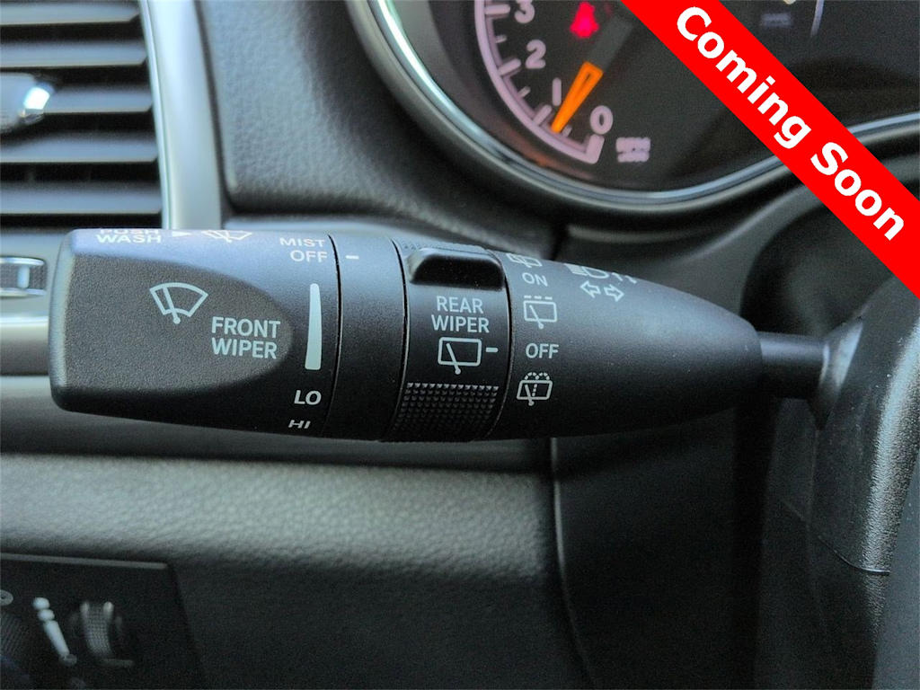 Thumbnail: 2022 Jeep Grand Cherokee - 31