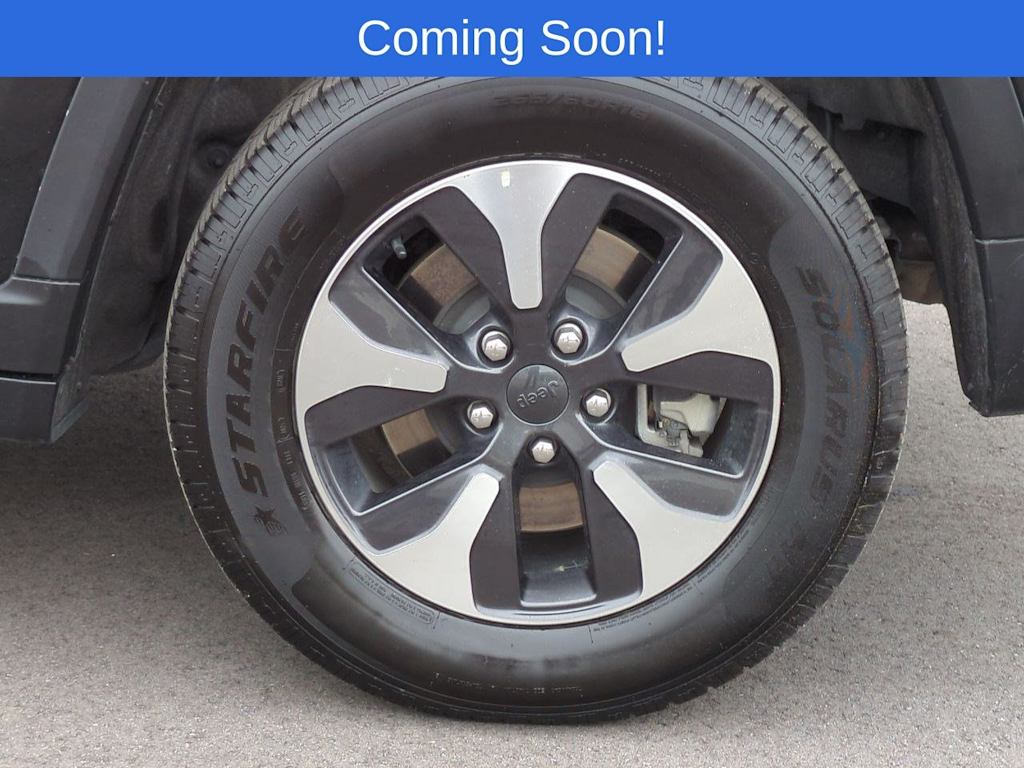 Thumbnail: 2024 Jeep Grand Cherokee - 8