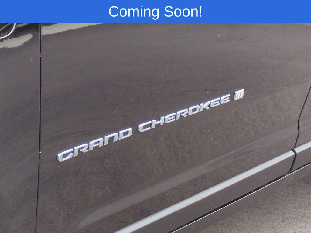 Thumbnail: 2024 Jeep Grand Cherokee - 22